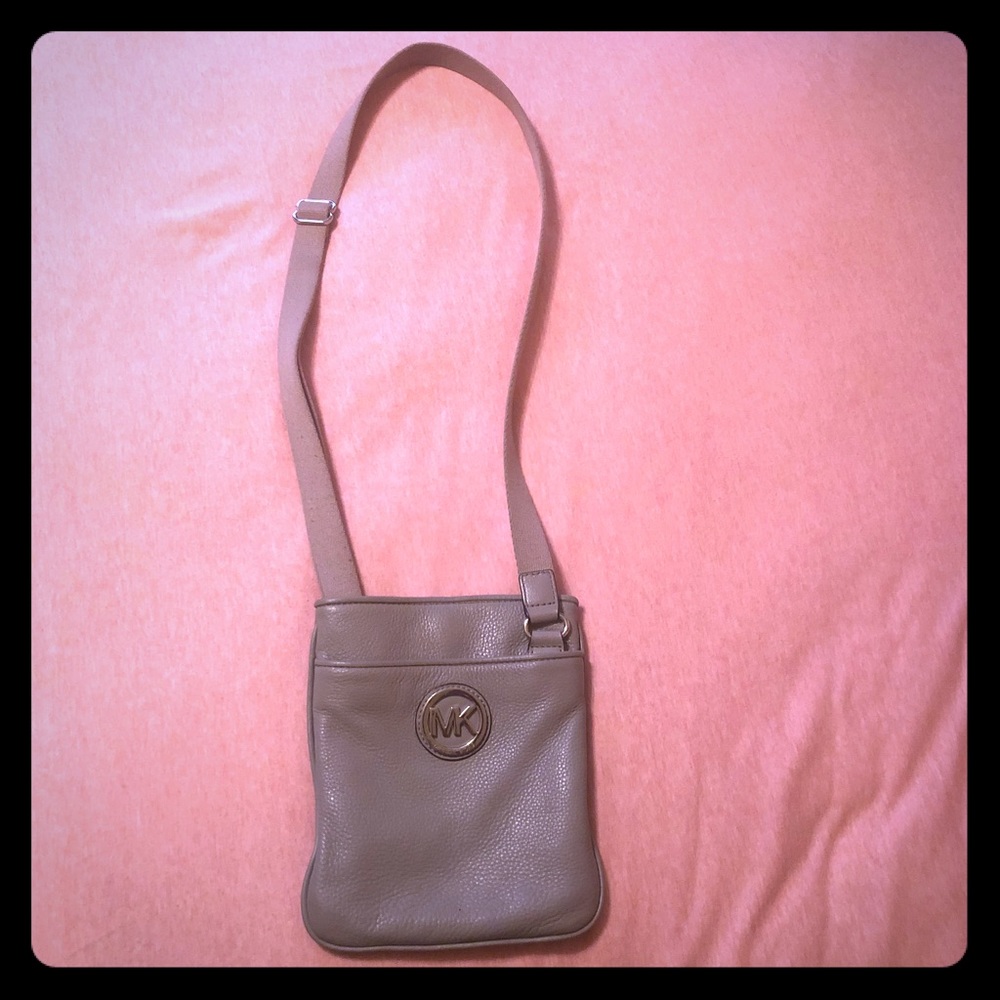 MICHAEL KORS Crossbody